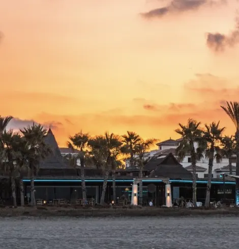 Noche Hotel Adaria Vera 4 Media Pensión Almería desde 34€